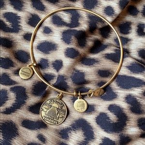Alex And Ani Bahamas Bracelet.